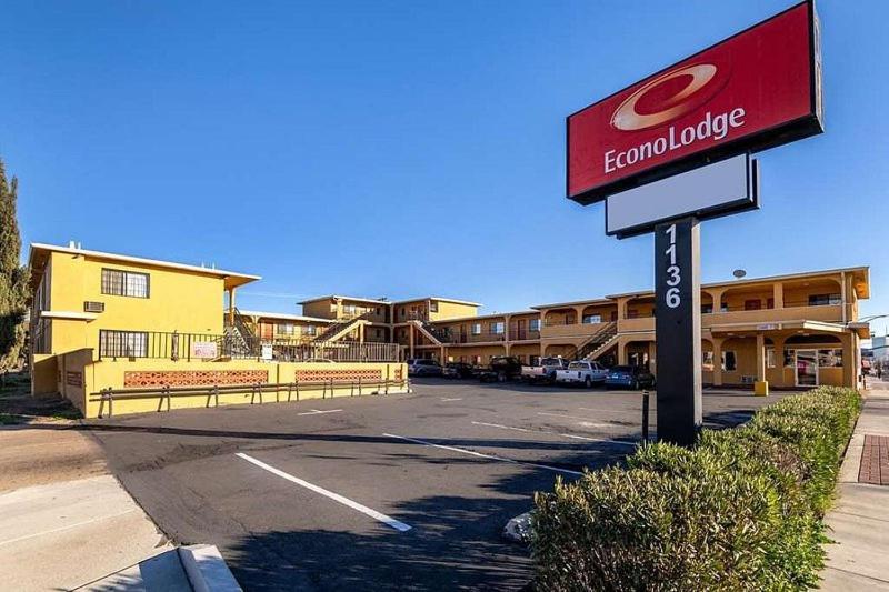 Econo Lodge University ツーソン エクステリア 写真